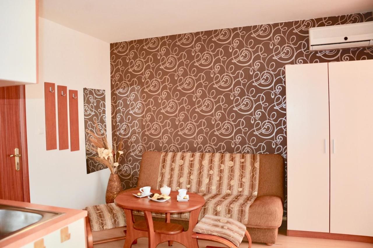 Отель Hotel Rainbow 2 Солнечный Берег