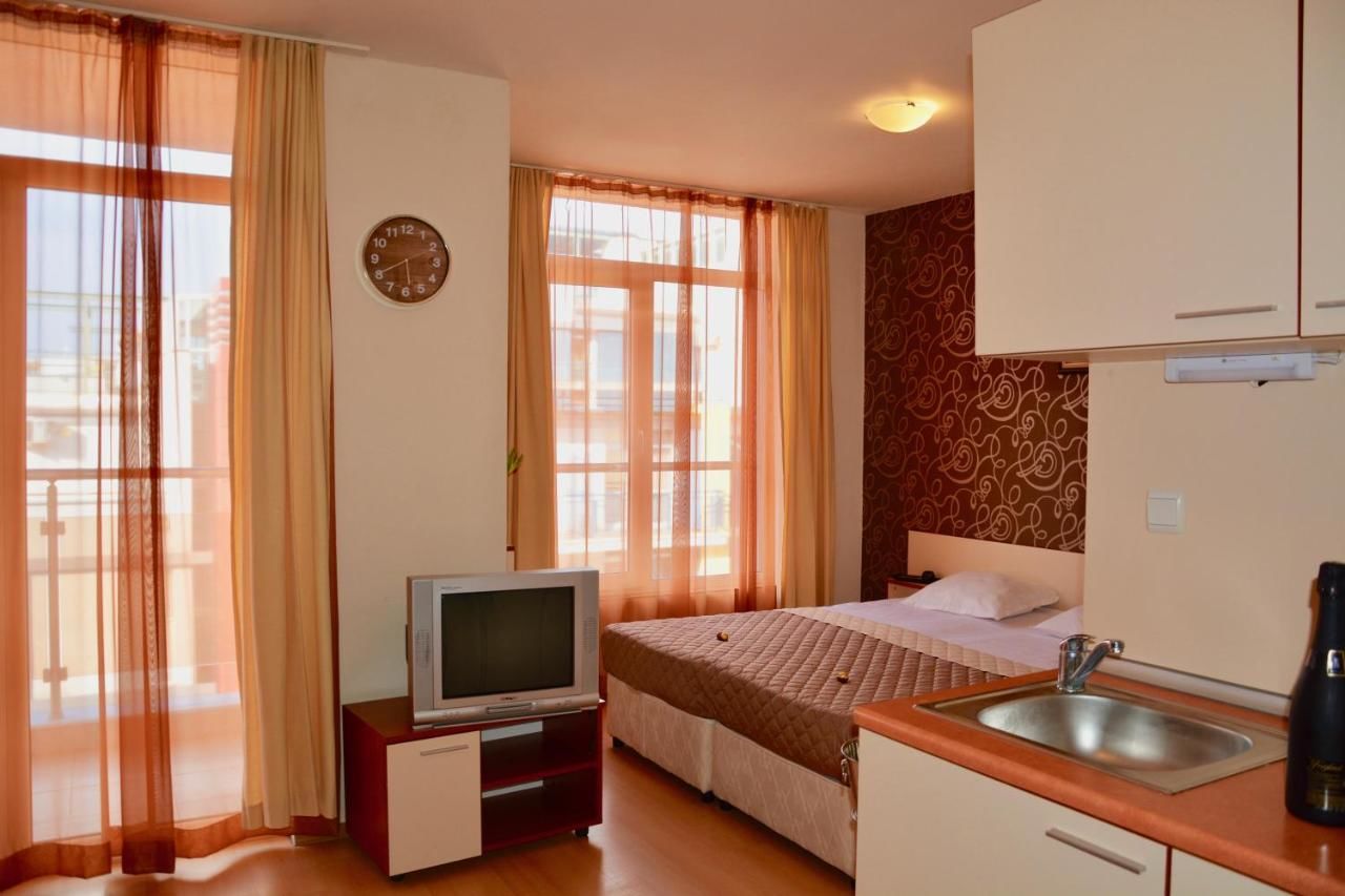 Отель Hotel Rainbow 2 Солнечный Берег