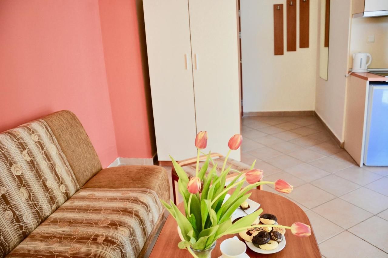 Отель Hotel Rainbow 2 Солнечный Берег