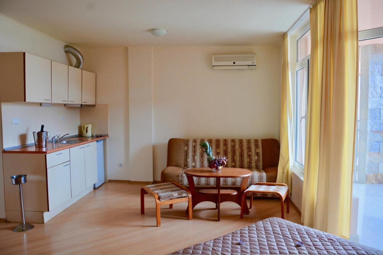 Отель Hotel Rainbow 2 Солнечный Берег