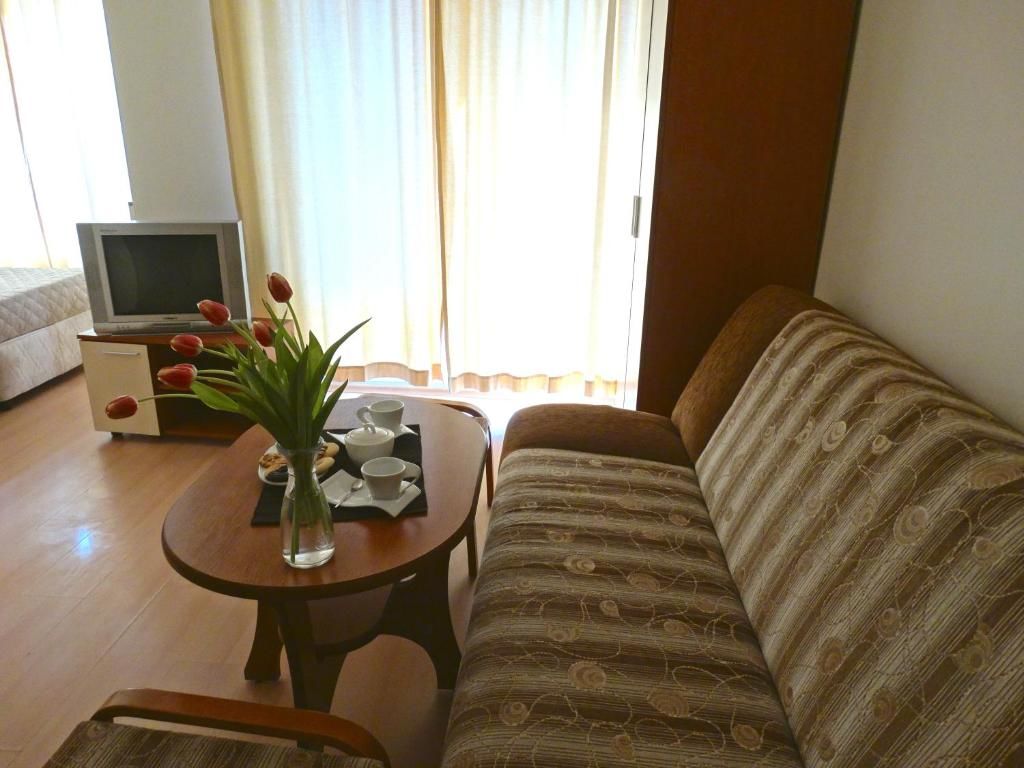 Отель Hotel Rainbow 2 Солнечный Берег
