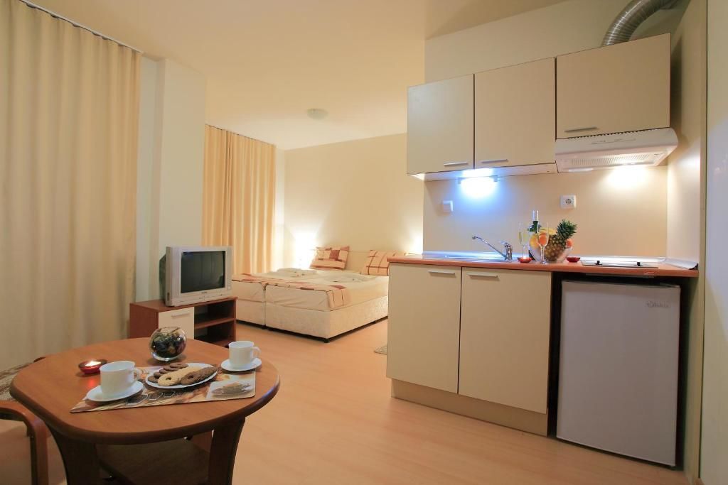 Отель Hotel Rainbow 2 Солнечный Берег